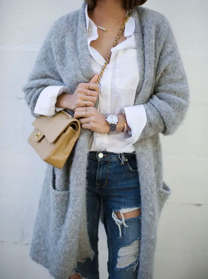 Denim and Oversized Cardigan Outdoor dining outfits