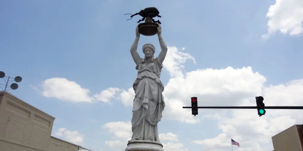 Boll Weevil Monument