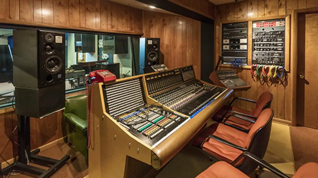 Muscle Shoals Sound Studios